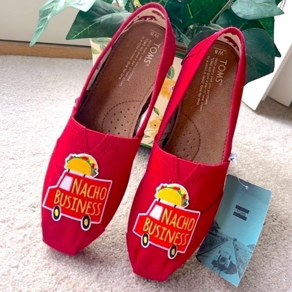 Brand New Toms Red Custom Nacho Business Slip On Shoes Canvas Flats Casual